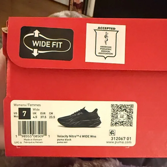 Women’s wide PUMA Velocity Nitro 4 NWT - Picture 4 of 5